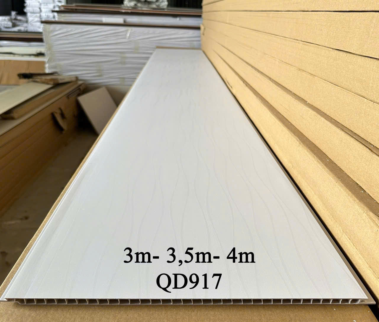 Nhựa ốp tường phòng ngủ QD917