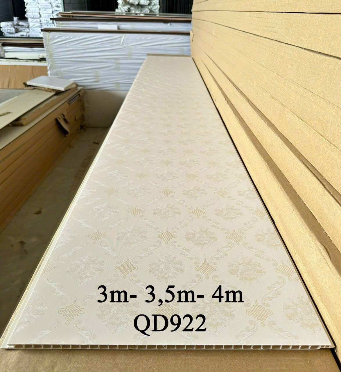 Nhựa ốp tường phòng khách QD922